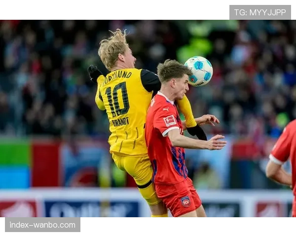 门兴格拉德巴赫提拔青训，18岁罗梅罗替补登场斩获德甲首球